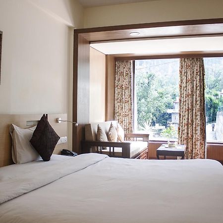 Savoy Greens Hotel กัสซอลี ภายนอก รูปภาพ