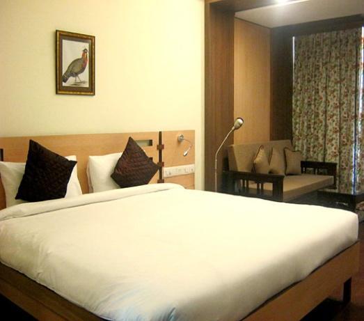 Savoy Greens Hotel กัสซอลี ภายนอก รูปภาพ